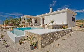 ViLLA SYMONE